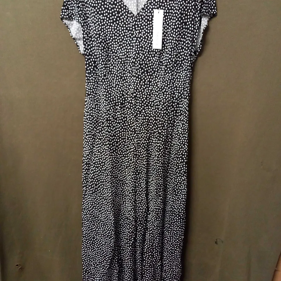 ROMAN SPOT BIASED MIDI DRESS IN BLACK/WHITE - SIZE 16