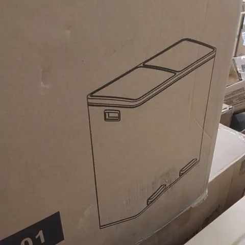 BOXED SONGMICS TASH CAN
