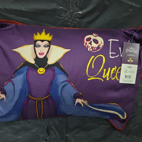 BOX OF APROX 10 CUSHIONS DISNEY PRINCESS EVIL QUEEN