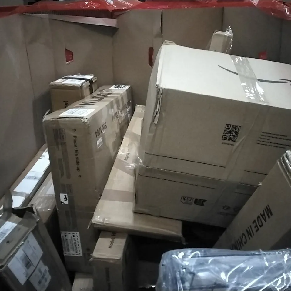 PALLET OF HOUSEHOLD ITEMS TO INCLUDE ARTIFICIAL ORCHID FLOWER IN VASE,CAT LITTER, PANORAMIC GLASS COLD FLOOR CHASSIS RGB FAN AND OTHER ASSORTED ITEMS...