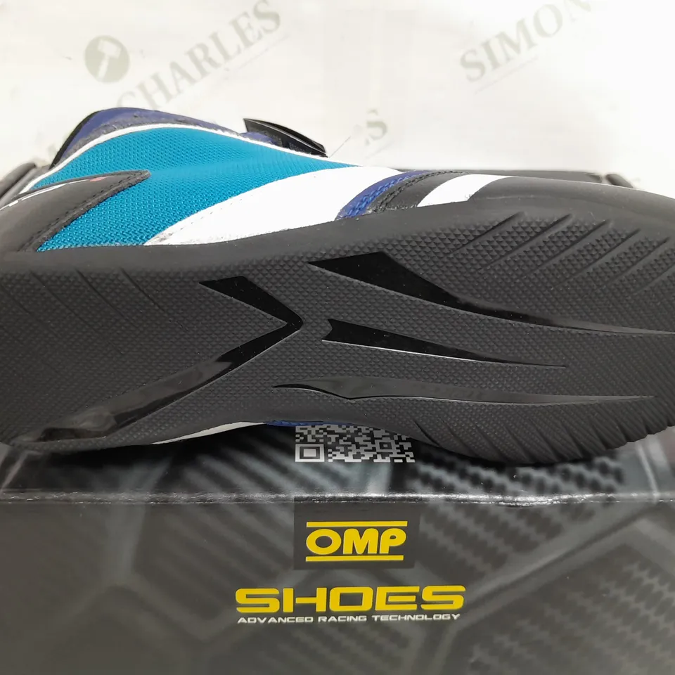 BOXED PAIR OF OMP KS-1 VELCRO SHOES IN NAVY/LIGHT BLUE/WHITE - UK 2.5