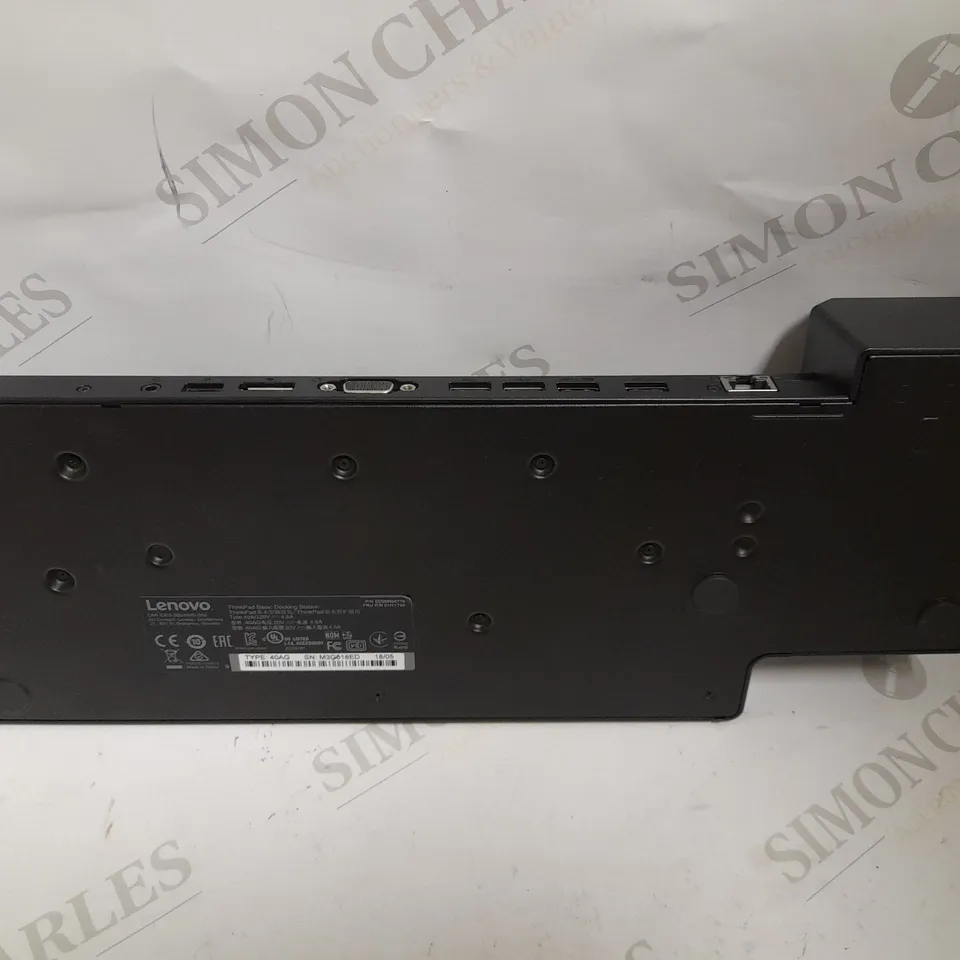 LENOVO 40AG THINKPAD BASIC DOCKING STATION 