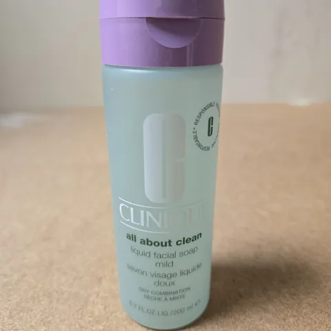 CLINIQUE ALL ABOUT CLEAN LIQUID FACIAL SOAP MILD – 200 ML