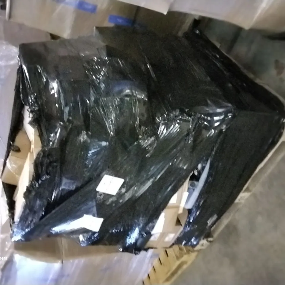 PALLET OF ASSORTED ITEMS TO INCLUDE UNIFY OPENSCAPE DESK PHONE, ZYXEL ROUTER