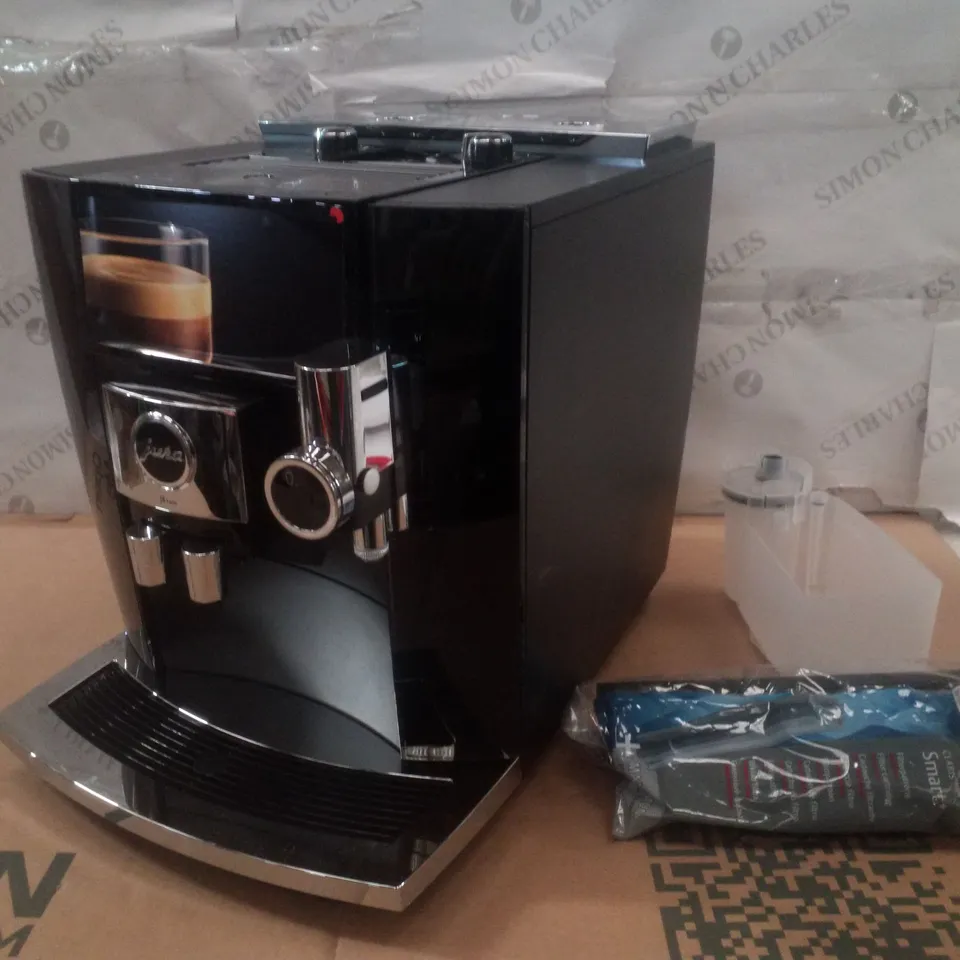 BOXED JURA J8 TWIN 15659 DIAMOND BLACK BEAN-TO-CUP COFFEE MACHINE
