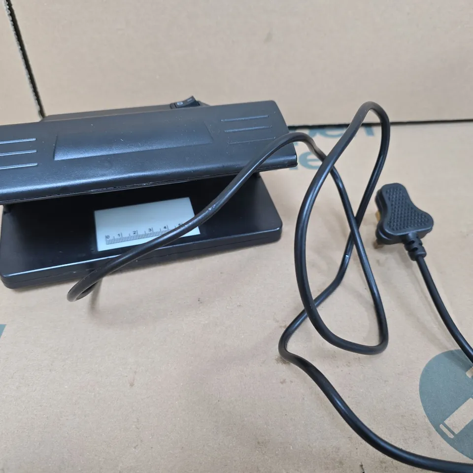318 UV MONEY DETECTOR 