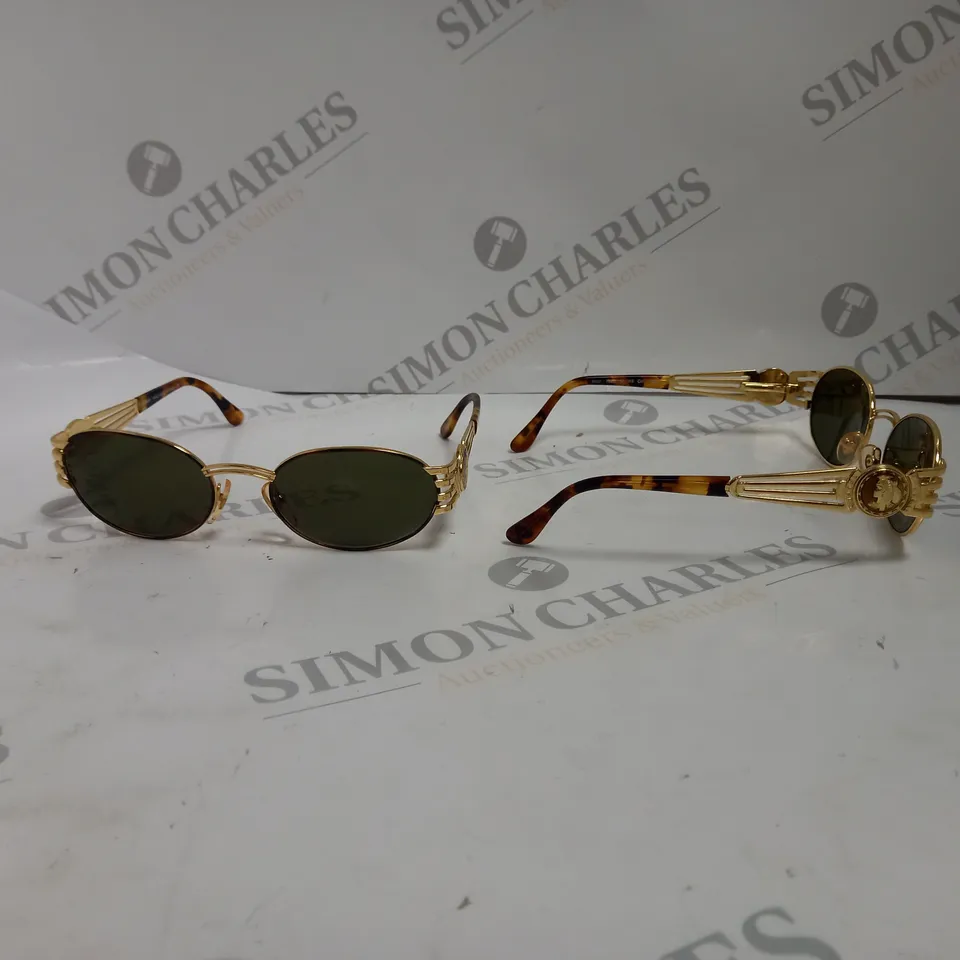 BOX OF APPROX 4 PAIRS OF CHARME 7525 SUNGLASSES.