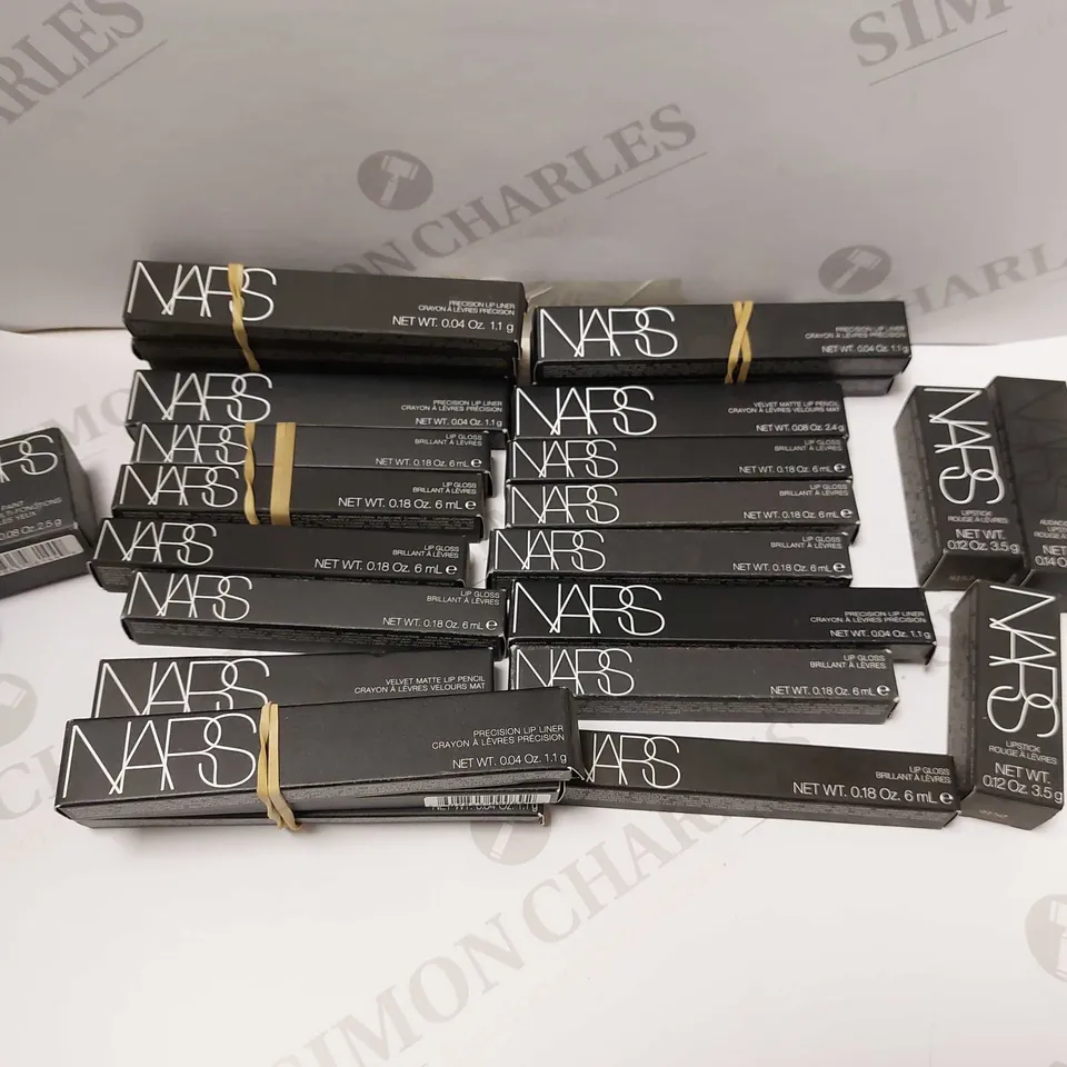 BOX OF APPROX 20 NARS MAKE UP ITEMS 