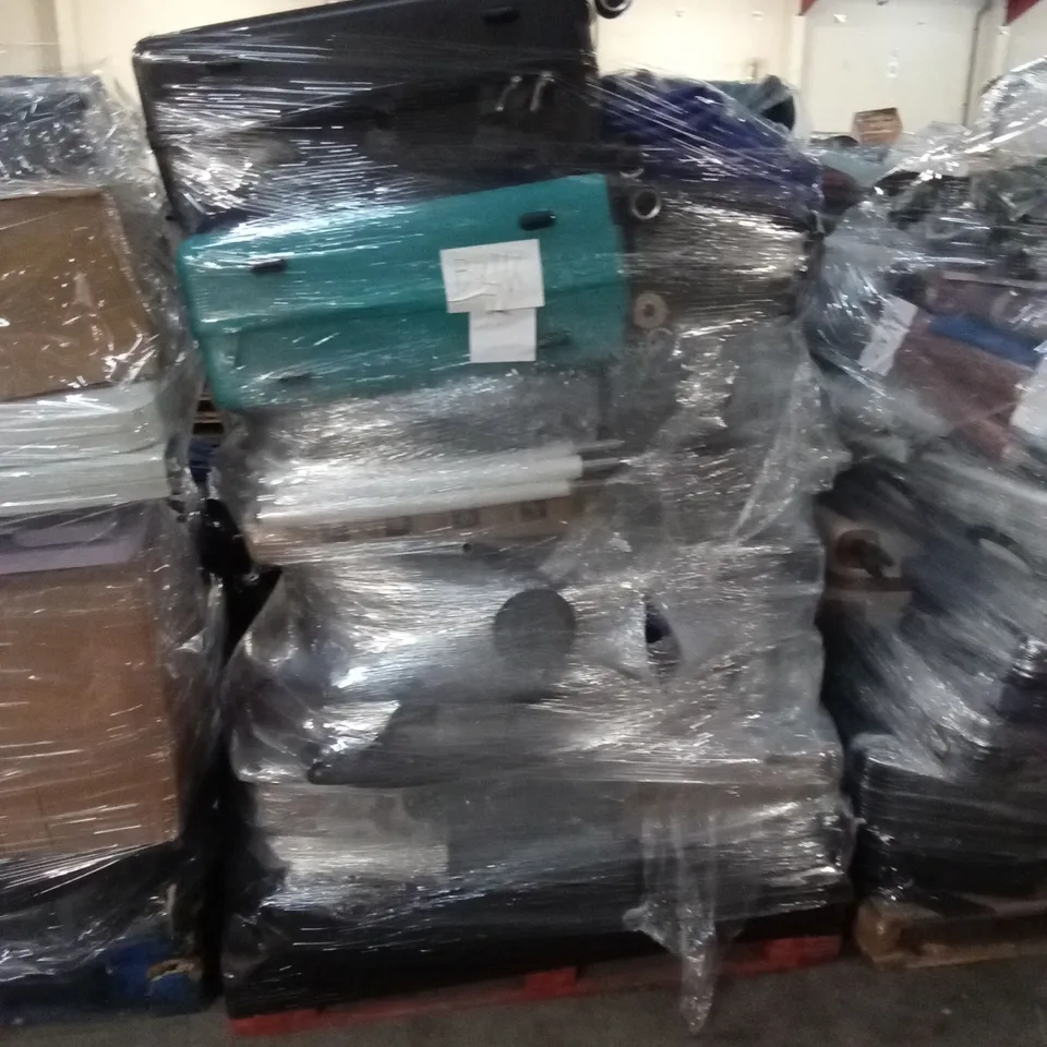 PALLET OF ASSORTED HOUSEHOLD GOODS AND PRODUCTS TO INCLUDE; SUITCASES, CHILDREN'S CAR SEAT, OUTDOOR CHAIR ETC