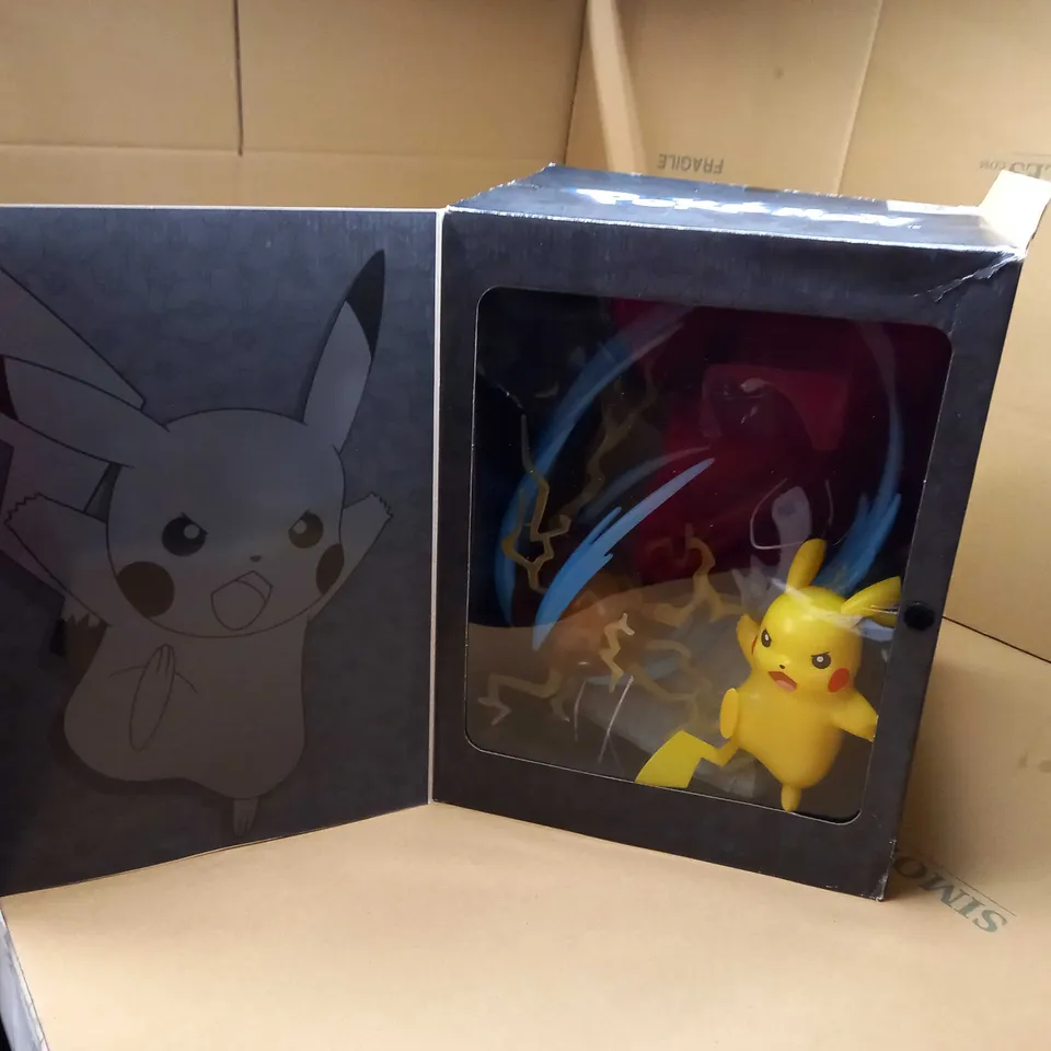 BOXED POKEMMON PIKACHU DELUXE FIGURE