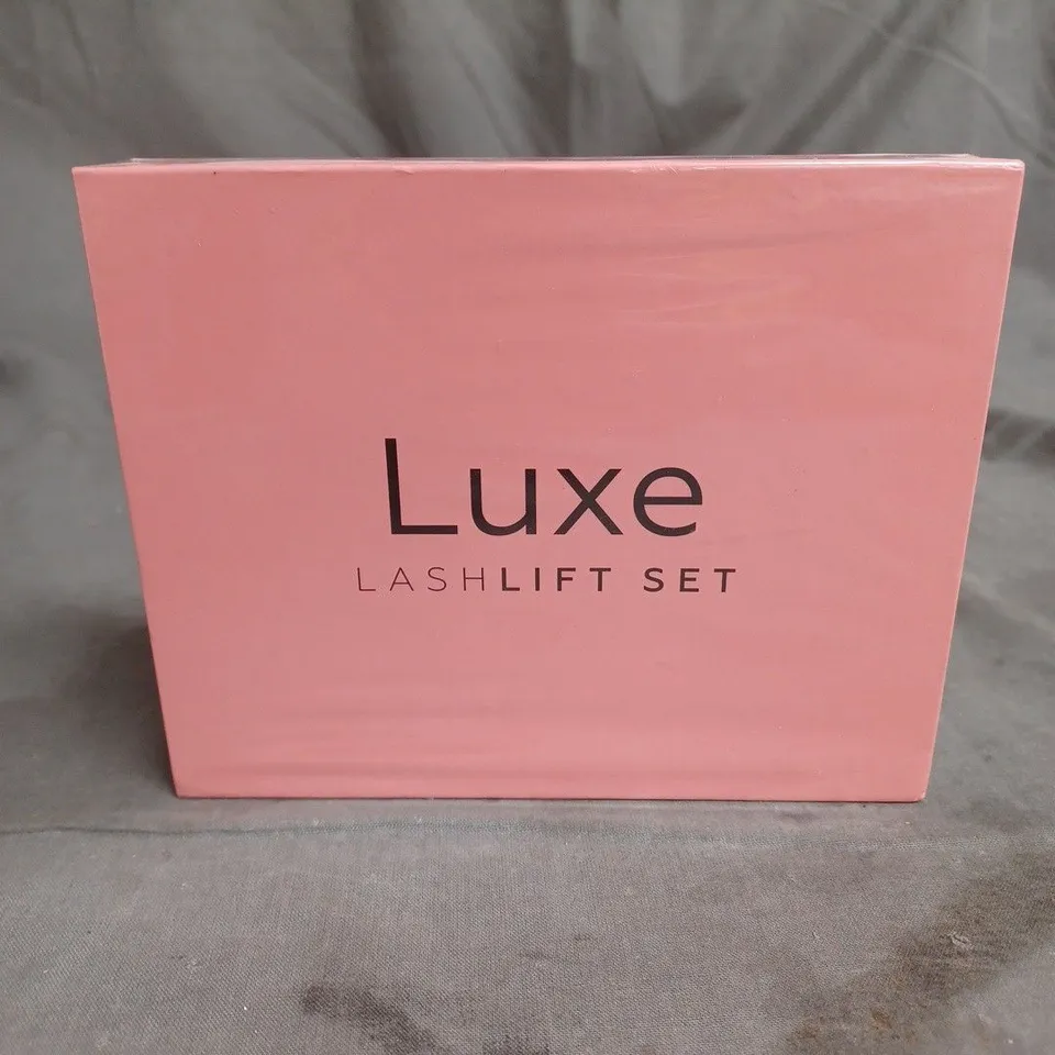 SEALED LUXE LASH LIFT SET