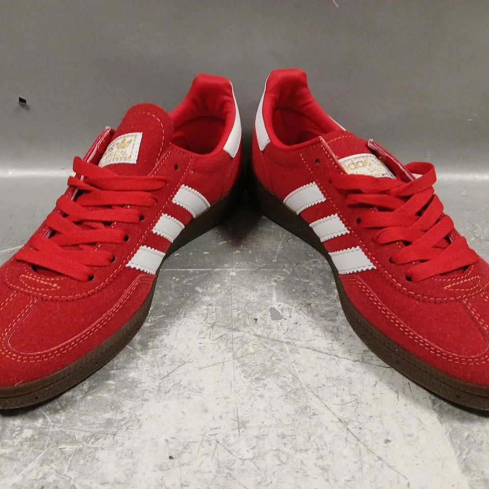 BOXED PAIR OF ADIDAS HANDBALL SPEZIAL SHOES IN RED SIZE UK 5.5
