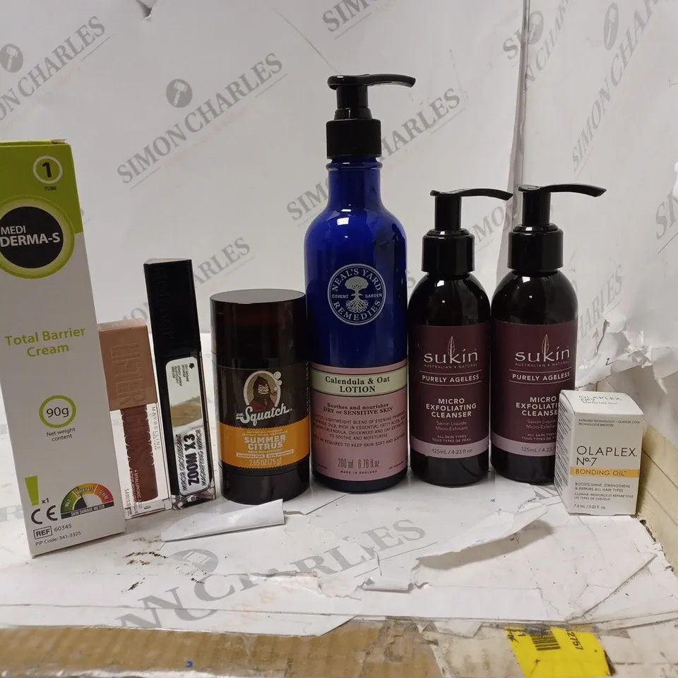 LOT OF BEAUTY PRODUCTS TO INCLUDE NEAL'S YARD REMEDIES LOTION, EXFOLIATING CLEANSER, ETC