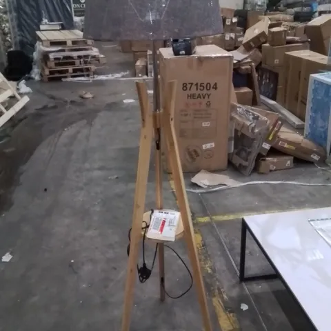 SOUTHWICK 156CM TRIPOD FLOOR LAMP OAK WOOD 