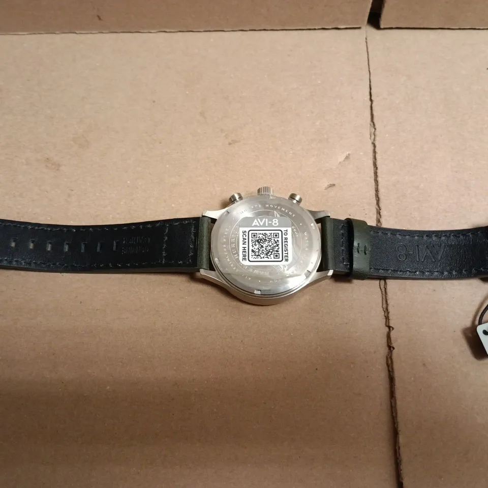 AVI-8 PILOT WRISTWATCH – GREEN DIAL, BLACK LEATHER STRAP