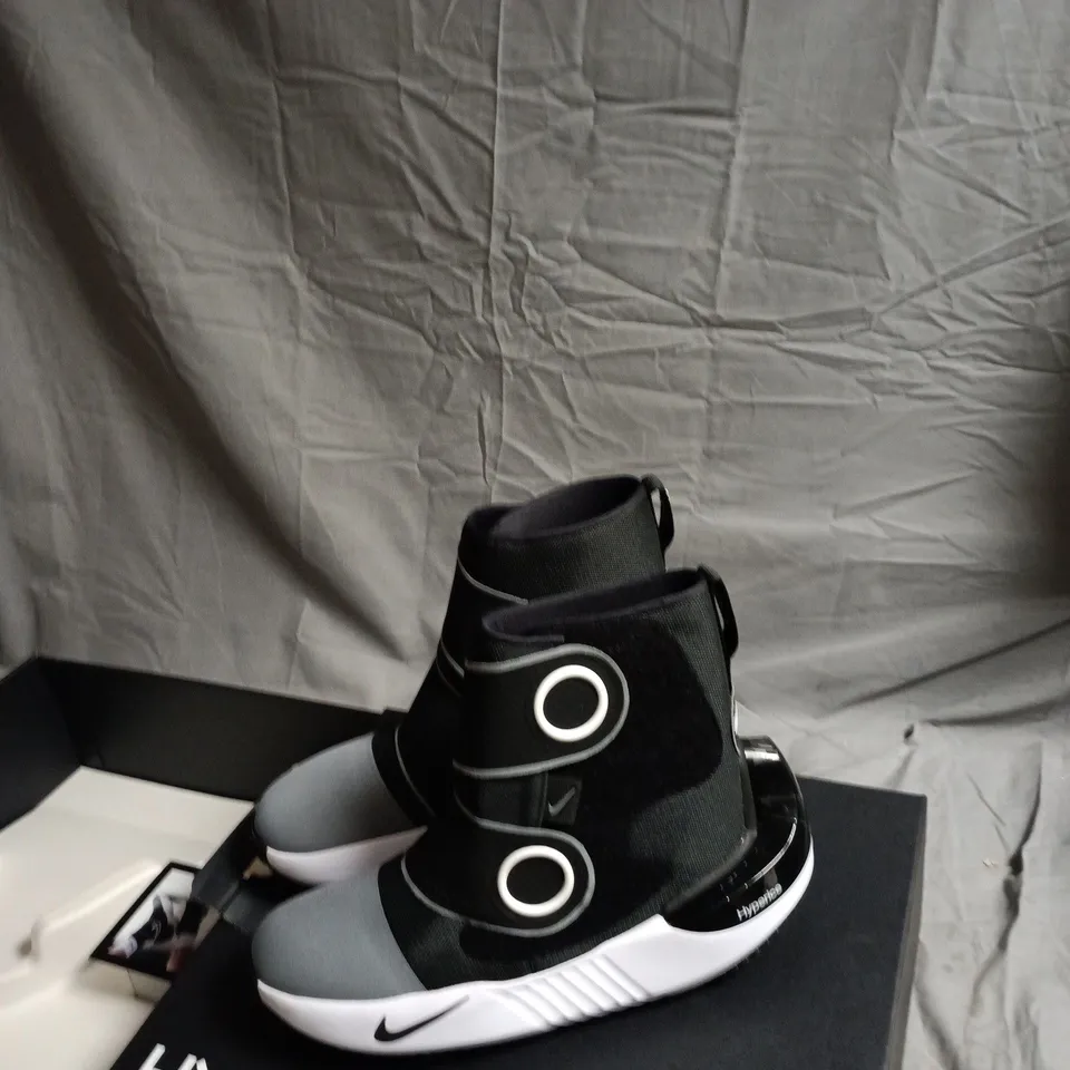 NIKE HYPERBOOT – BLACK/GREY HIGH-TOP SHOES (UK 10.5-12) 