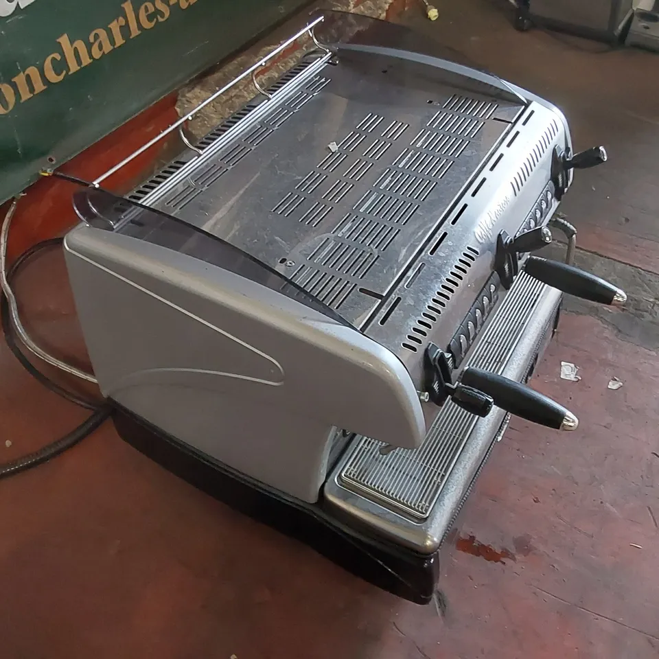 LA SPAZIALE CAFFE D'AUTORE COMMERCIAL 2 GROUP ESPRESSO MACHINE