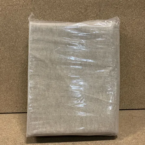 BAGGED ROOM DARKENING THERMAL CURTAINS // SIZE UNSPECIFIED