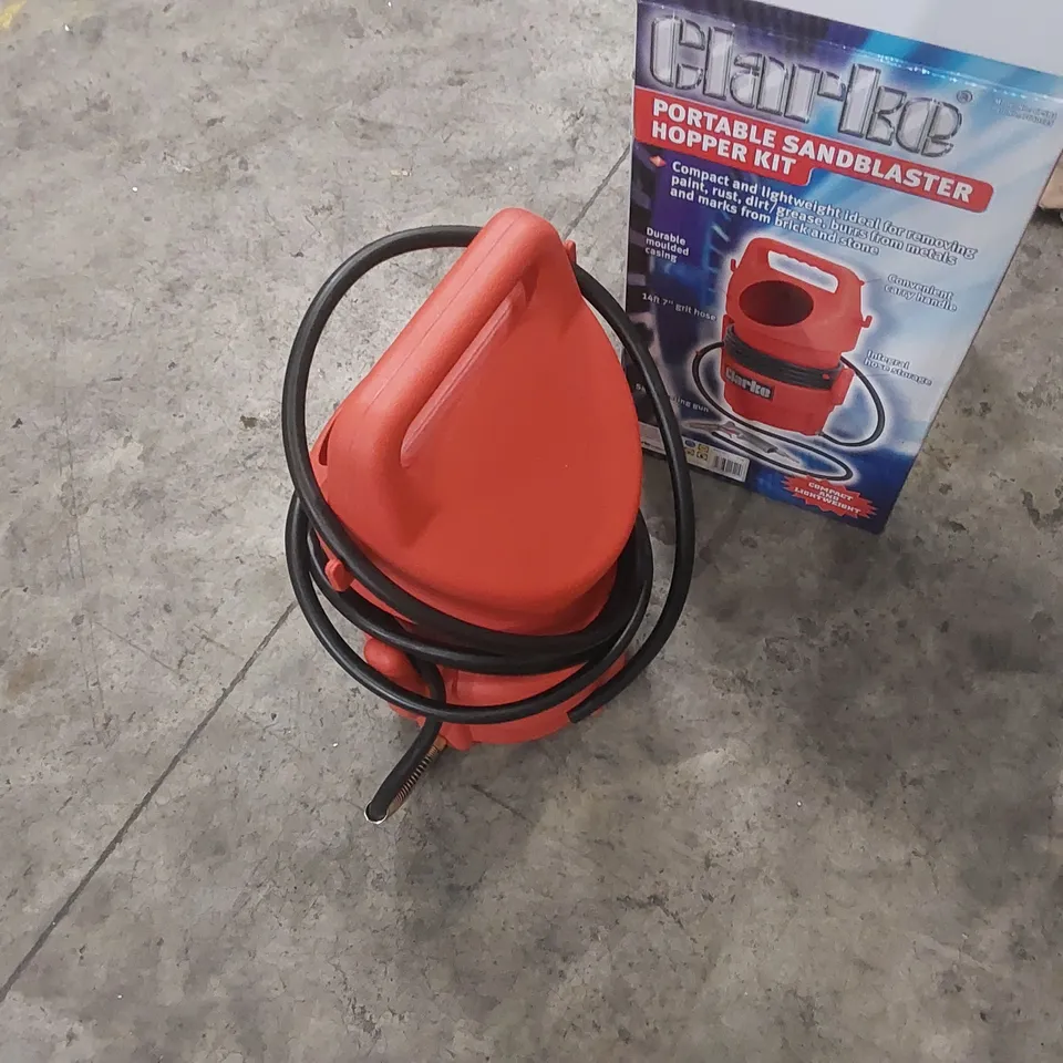BOXED CLARKE CPSB1 PORTABLE SANDBLASTER