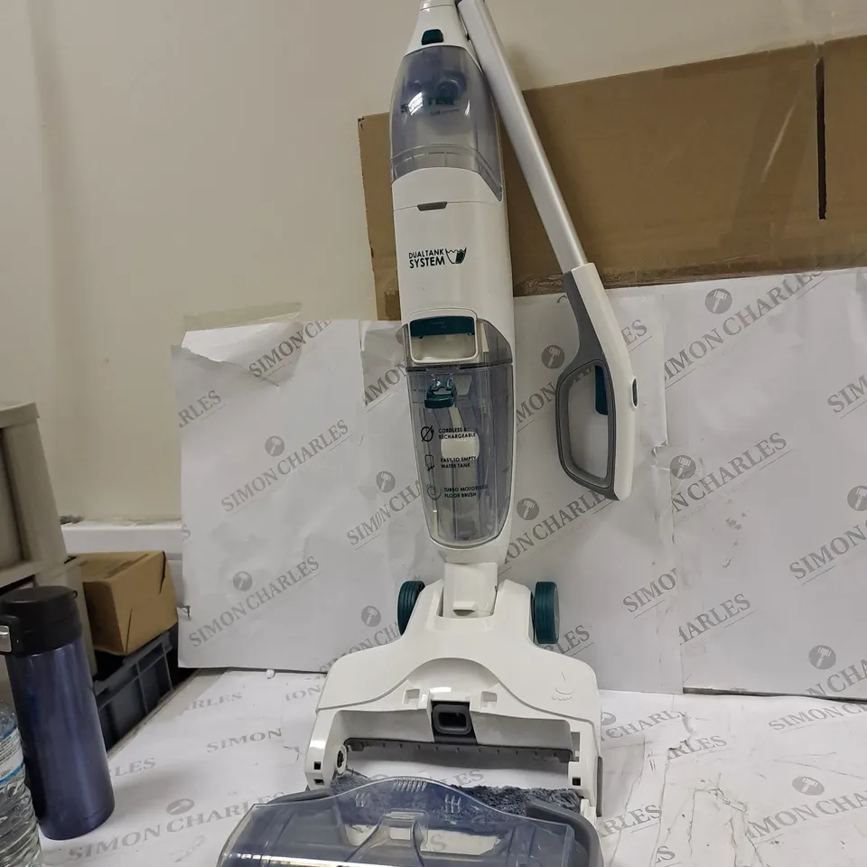 BOXED SALTER HARD FLOOR CLEANER 