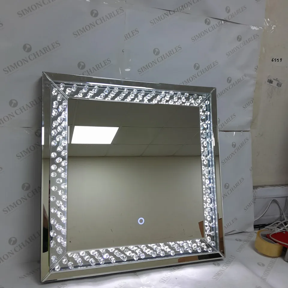 JULIEN MACDONALD DIAMOND MIRROR WITH LIGHT 60-60