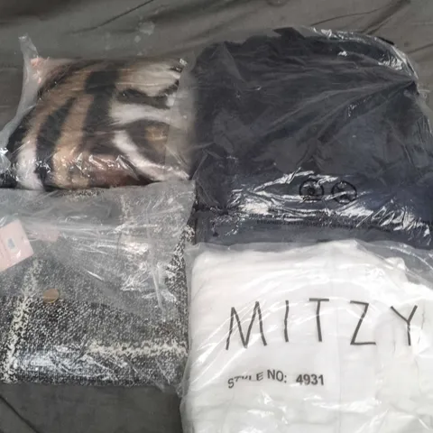 BOX OF APPROXIMATELY 10 ASSORTED CLOTHING ITEMS IN VARIOUS COLOURS, STYLES AND SIZES 