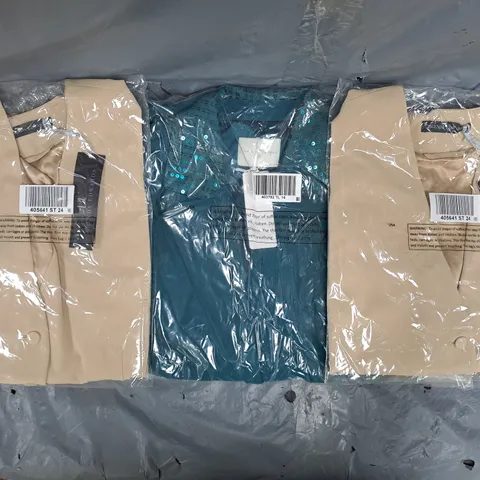 BOX OF APPROXIMATELY 20 ASSORTED CLOTHING AND FASHION ITEMS IN VARIOUS COLOURS, STYLES, AND SIZES, ETC - COLLECTION ONLY