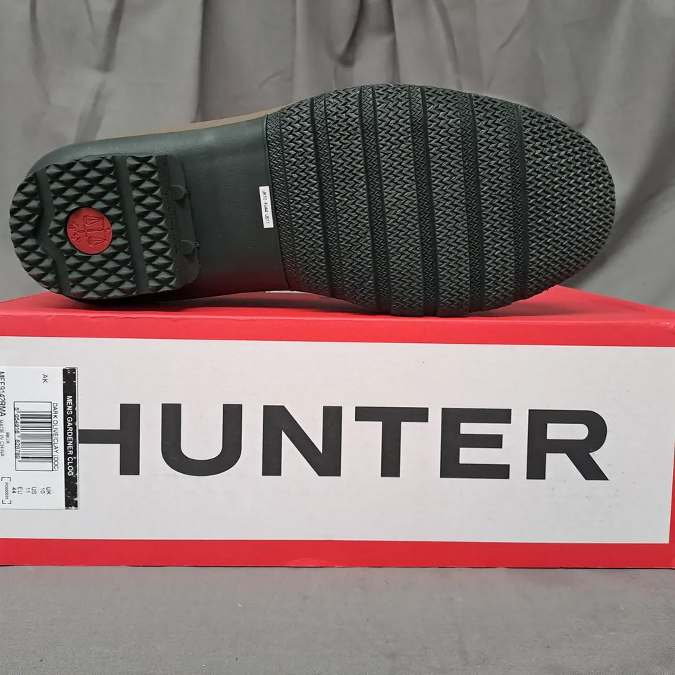 BOXED PAIR OF HUNTER MENS GARDENING CLOGS IN GREEN UK SIZE 10