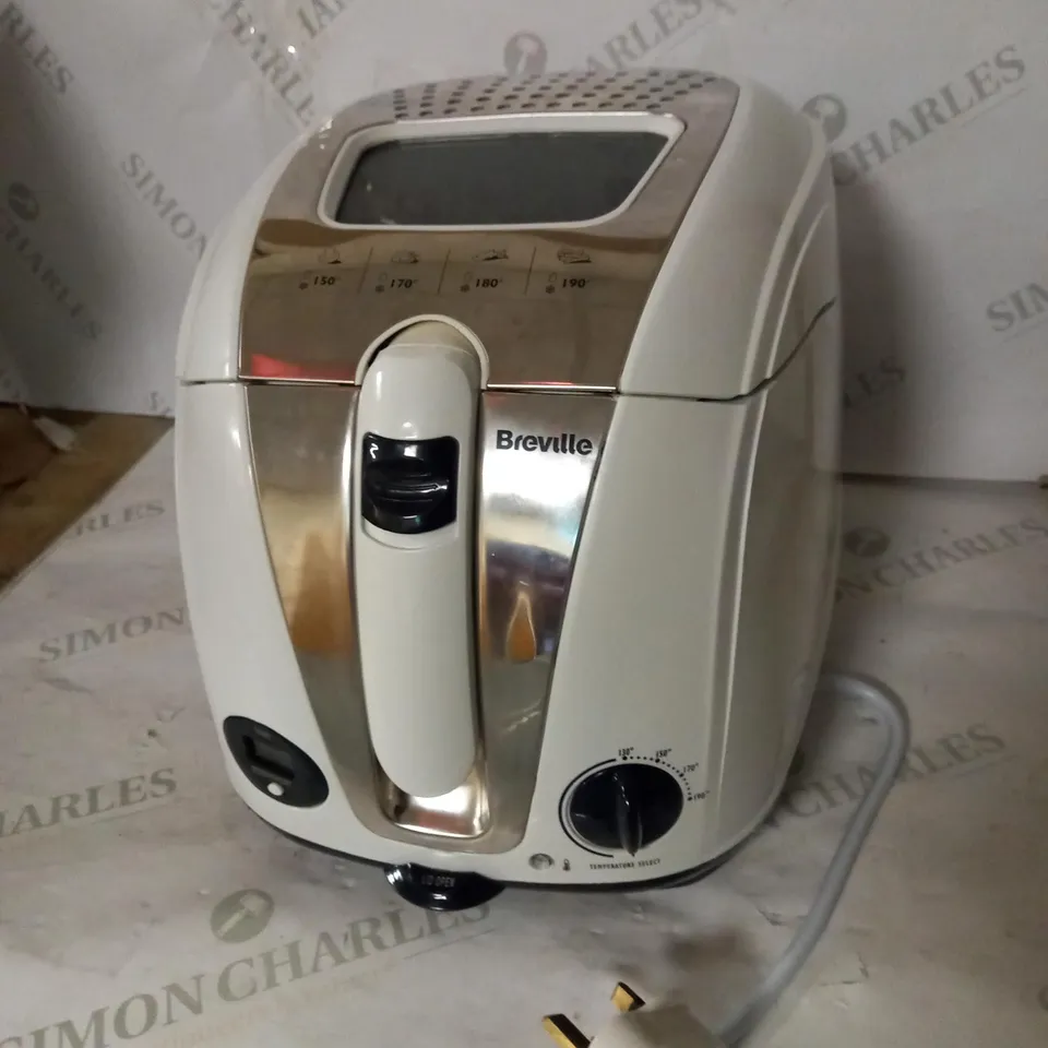 BREVILLE EASY CLEAN DIGITAL FRYER 