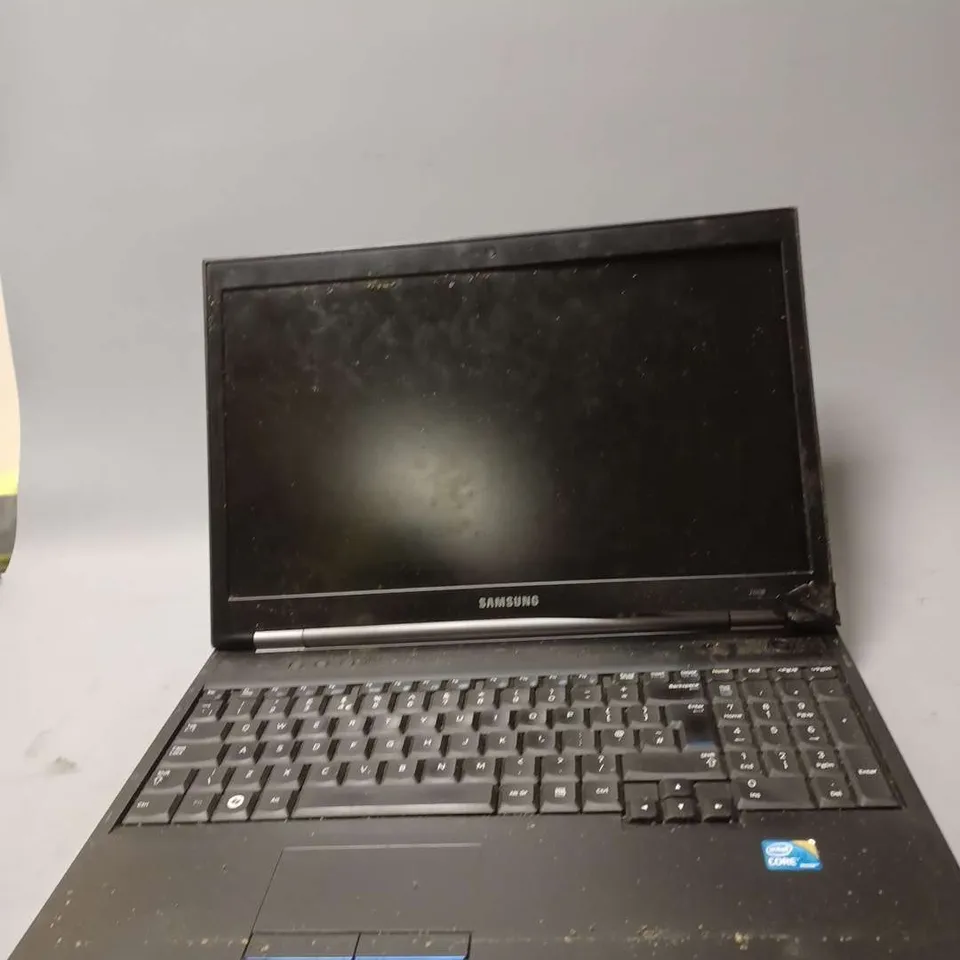 SAMSUNG NP200B5A BLACK LAPTOP