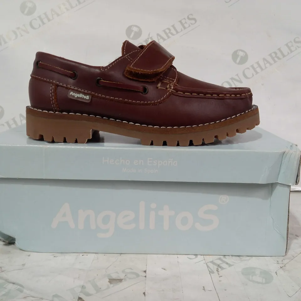 BOXED PAIR OF ANGELITOS VELCRO STRAP LEATHER SHOES IN BROWN EU SIZE 33