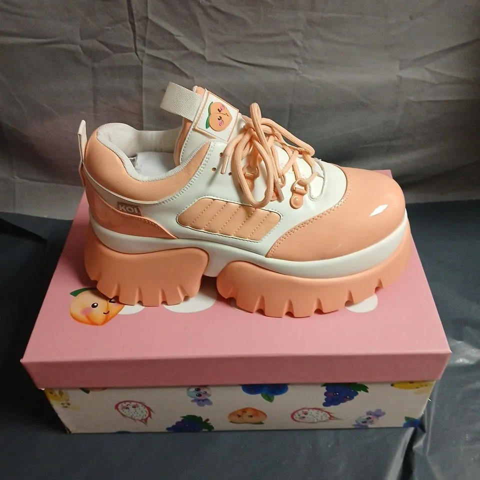 KOI FRUITTI TUTTI CHUNKY PLATFORM SNEAKERS – PEACH & ORANGE SIZE 8