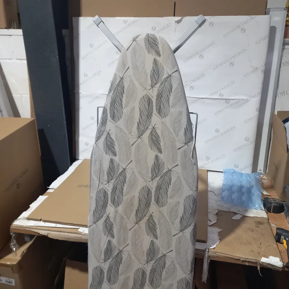 TRADITIONAL IRONING BOARD - FEATHER DESIGN (COLLECTION ONLY) RRP £53.99
