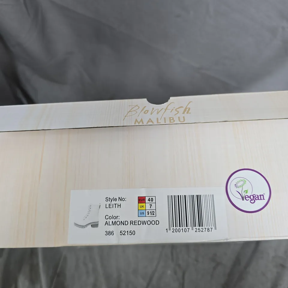 BLOWFISH MALIBU LEITH ANKLE BOOTS – ALMOND REDWOOD, UK7 (EU40) – BOXED