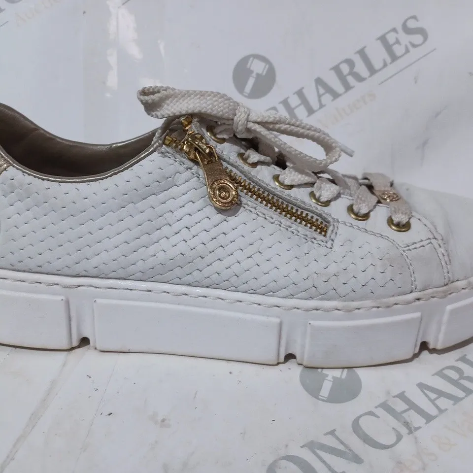 PAIR OF RIEKER CHUNKY SOLE TRAINERS IN WHITE SIZE 6.5