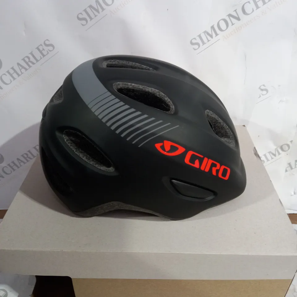 BOXED GIRO MIPS HELMET SIZE S 