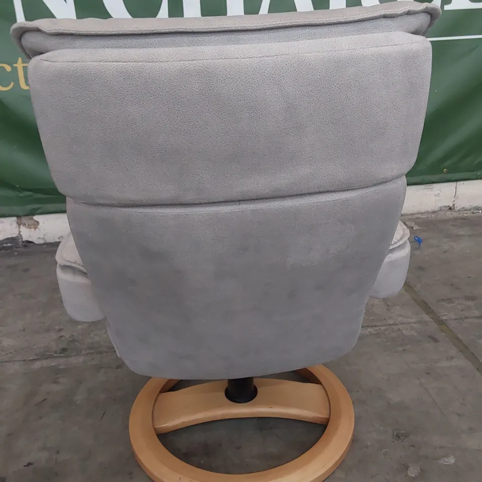 QUALITY BRITISH DESIGNER G PLAN BERGEN CHAIR & FOOTSTOOL STINGRAY PLATINUM FABRIC 