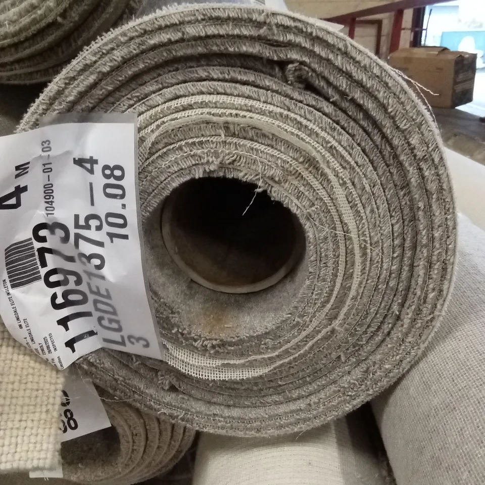 ROLL OF QUALITY LINGDALE ELITE INGLETON CARPET // APPROX SIZE: 4 X 10.08m