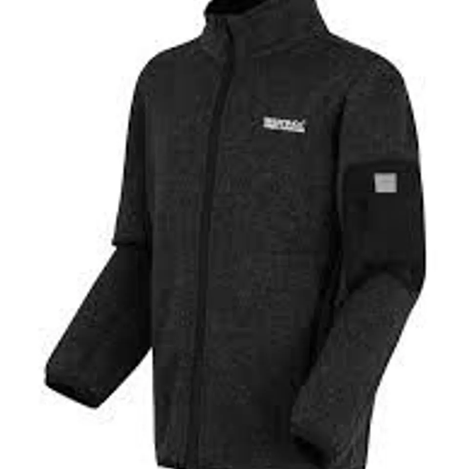 BRAND NEW REGATTA JNIOUR NEWHILL FLEECE IN BLACK - UK 14 YRS