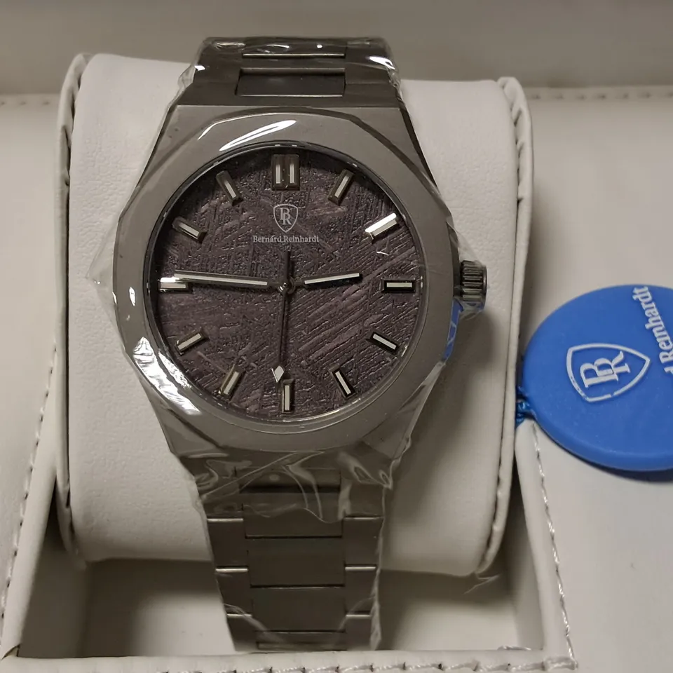 BERNARD REINHARDT STAINLESS STEEL GENTS WATCH WITH GREY TEXTURED FACE IN GIFT BOX