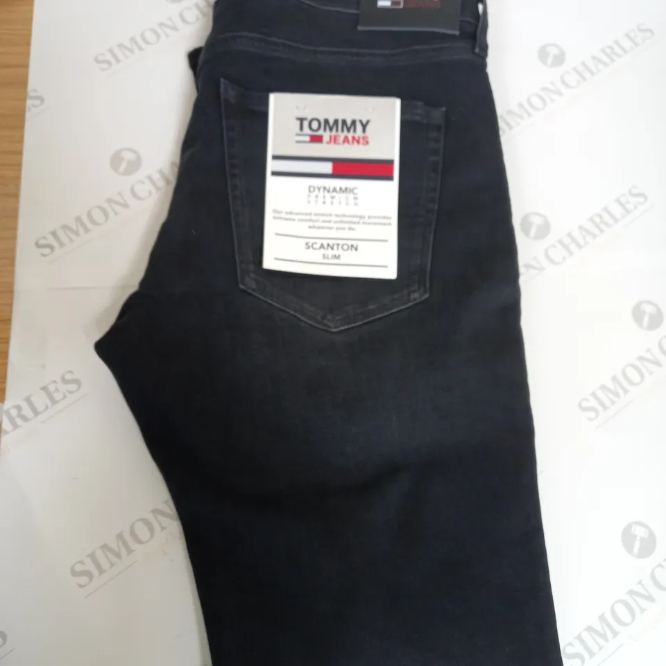 TOMMY JEANS SLIM FIT SIZE W36 L32