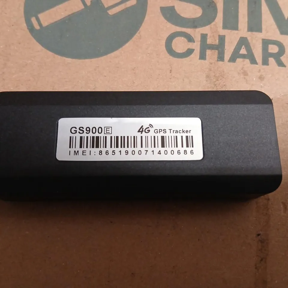 FOUR GPSBOB GS900E 4G GPS TRACKER (BOXED)