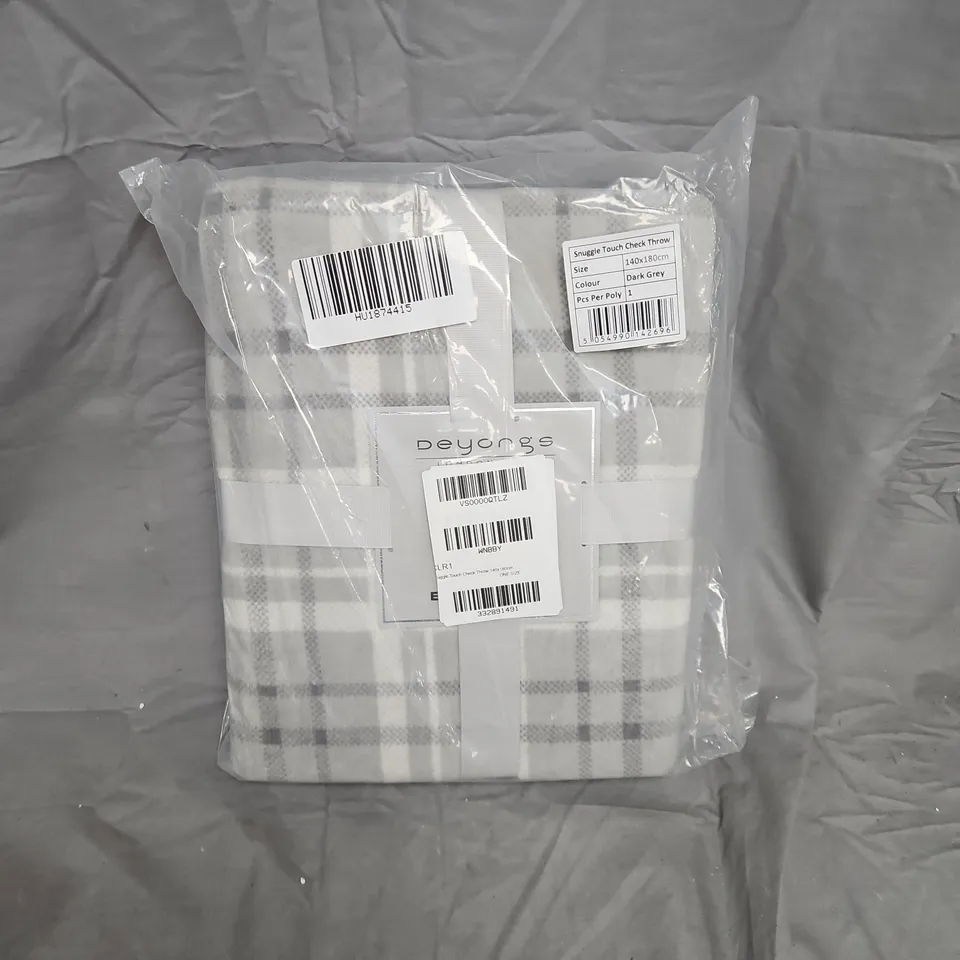 DEYONGS SNUGGLE TOUCH CHECK THROW 140X180 CM – DARK GREY