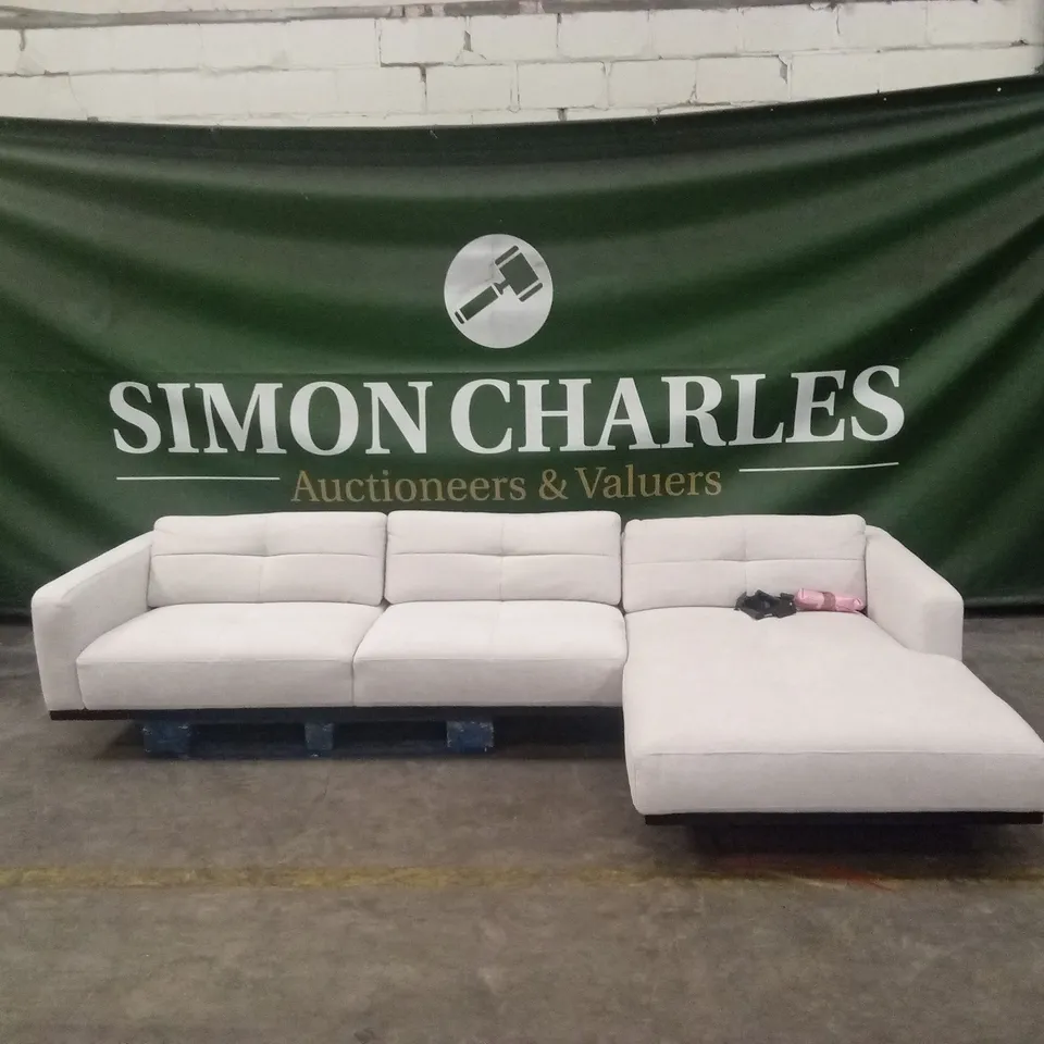 DANETTI COLTON RIGHT HAND CORNER CHAISE IVORY WOVEN CHENILLE RRP £2549