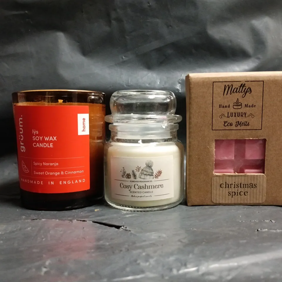 APPROXIMATELY 10 ASSORTED HOUSEHOLD ITEMS TO INCLUDE SCENTED CANDLES, WAX MELTS, ETC