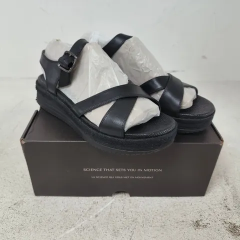 VIONIC PASADENA MAR SANDAL - 6