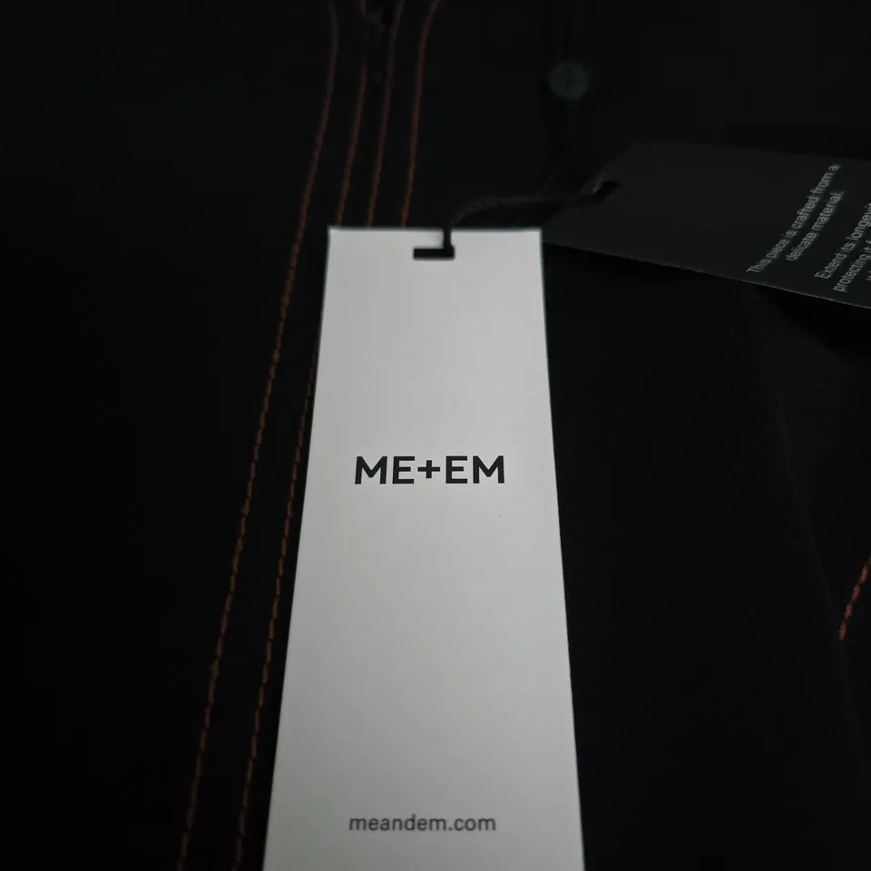 ME+EM BLACK DRESS WITH ORANGE TOPSTITCHING – WOMEN'S UK 10 (EU 38)