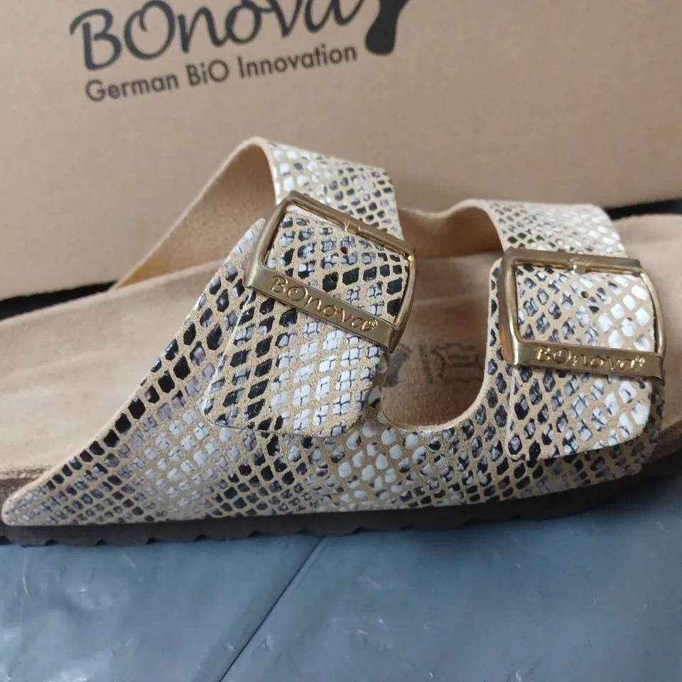 BOXED PAIR OF BONOVA SANDALS SNAKE SKIN PRINT DESIGN SIZE 6 UK