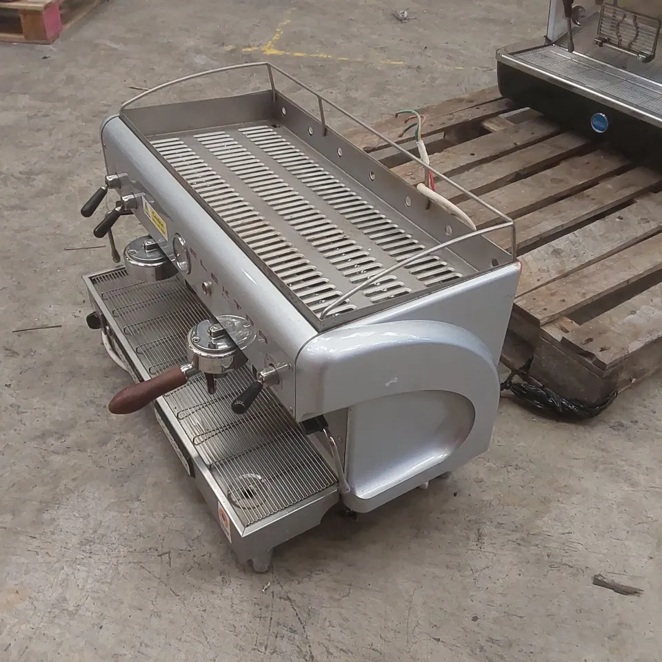 ELECTRA COMMERCIAL 2 GROUP COFFEE MACHINE