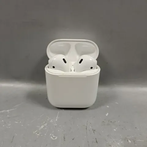 APPLE AIRPOD WITH CHARGING CASE - A1602